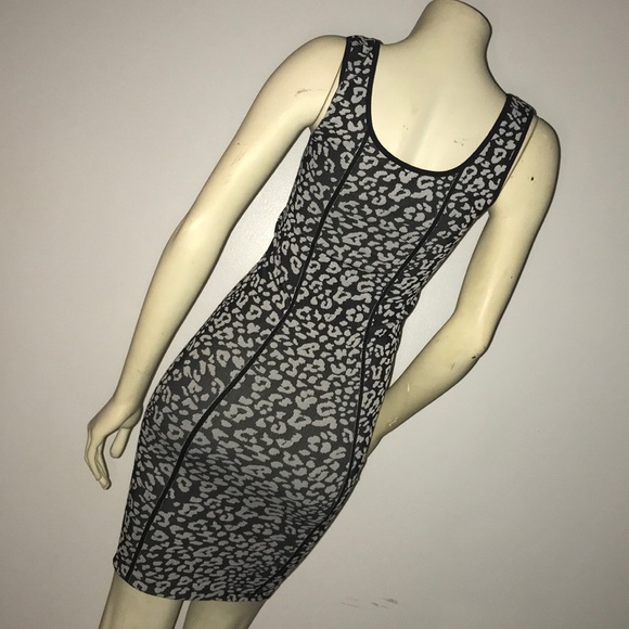 BeBe Dress - Picture 4 of 4